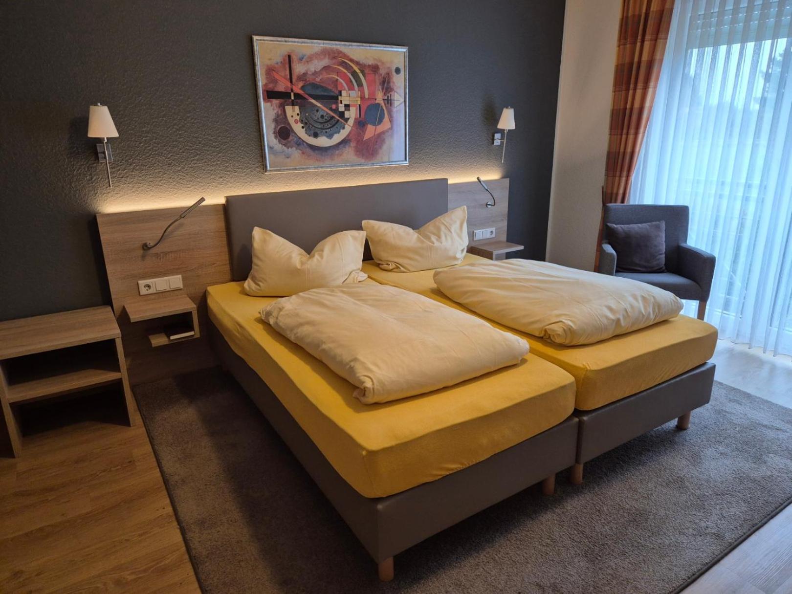 Hotel Zur Waage Bad Muenstereifel Exterior photo